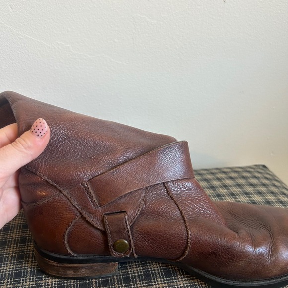 Vintage Nine West Leather Tall Riding Boots Brown Buckle Detail Women's Size 8M - Picture 8 of 9